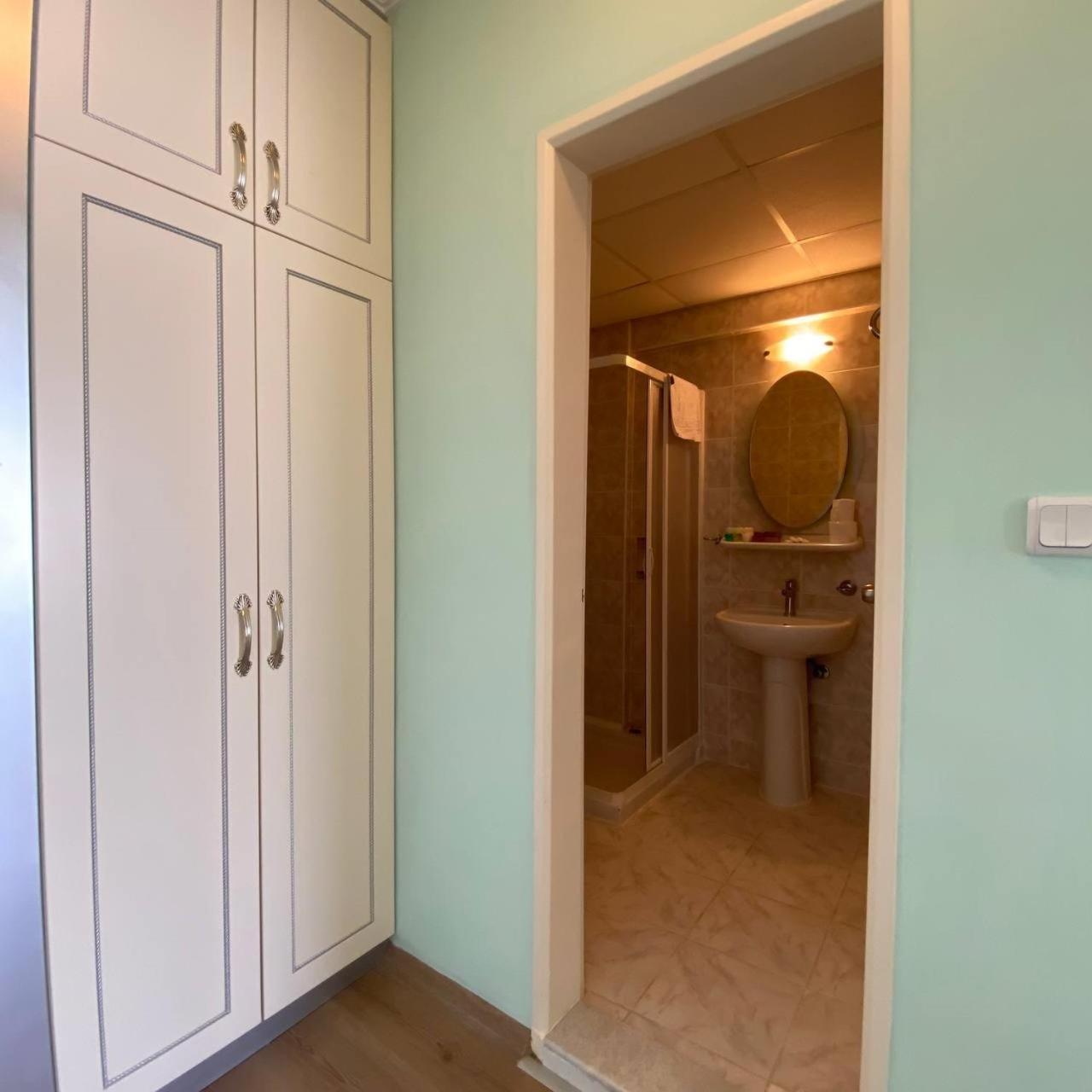 Pine Club Apart Hotel Kusadasi Luaran gambar