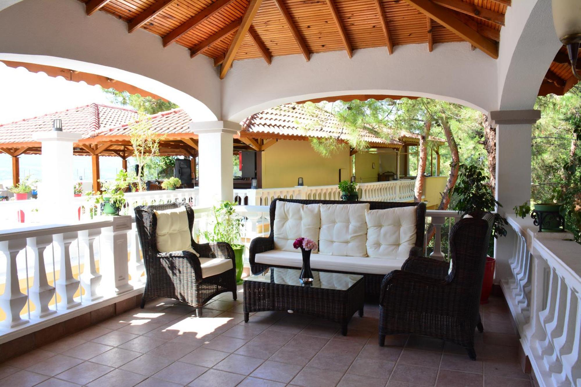 Pine Club Apart Hotel Kusadasi Luaran gambar